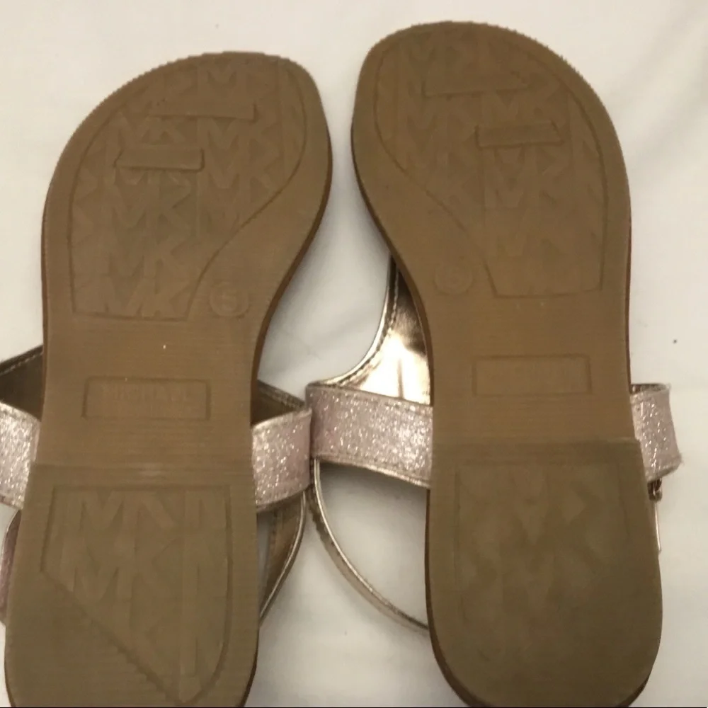 Authentic Michael Kors sandals Size 5